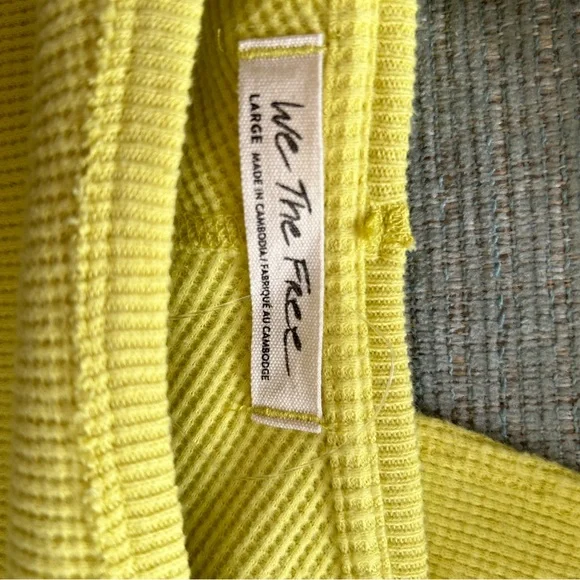 We The Free Amelia Oversized Thermal Shirt Sz large in Neon Yellow Long Sleeve - Picture 3 of 5